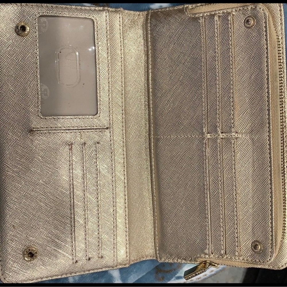 Tory Burch Wallet Black and Gold - Picture 5 of 9